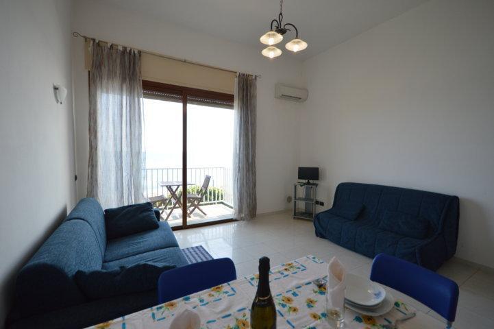 Riva Mare Apartment Riva Ligure Exterior foto